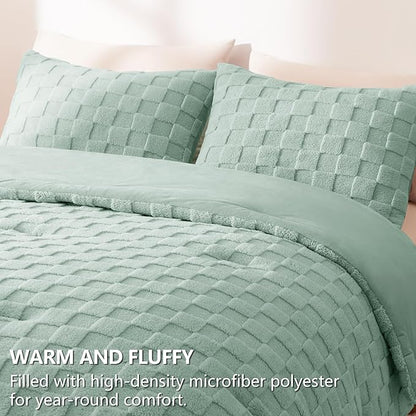 CozyLux Fleece King Comforter Set Sage Green,Super Soft & Warm Fluffy Bedding with Checkered Pattern,Luxury Fuzzy Heavy Bed Set for Winter,3 Pieces,1 Comforter and 2 Pillowcases