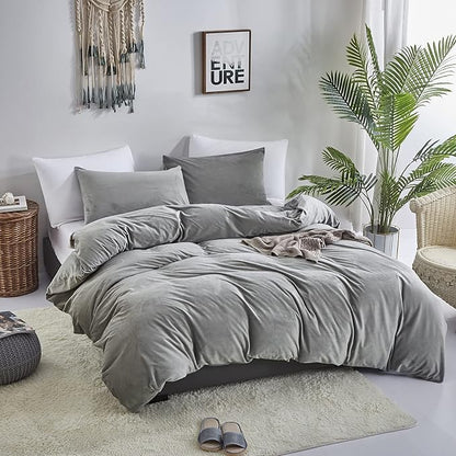 CLOTHKNOW Grey Velvet Comforter Set Twin/Twin XL 3Pcs Gray Fluffy Bedding Comforter Sets Gray Comforter Twin Sets Soft Grey Comforter Sets