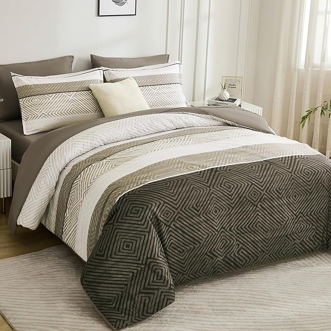 Drucon Brown Comforter Set King Size 7 Piece Bed in a Bag Striped Bedding Set Soft Microfiber Comforter and Sheet Set for All Season (King, 104"x90")