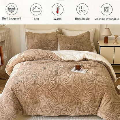 Seashell Jacquard Sherpa Comforter Set Warm Cozy Premium Bedding 3 Pieces, Full/Queen Size Geometric Pattern Quilt Comforter with 2 Pillowcases(90"X90" Beige)