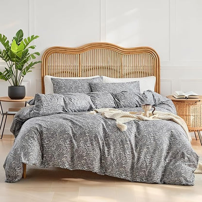 104x90 Floral Comforter Set with 2x20x36 Pillowcases Cozy Warm Bedding Set for Room Decor Bohemian Grey Breathable Quilted Comforter Set for Family, King Size