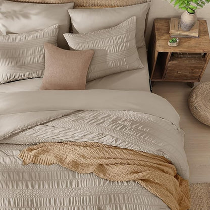 CASAAGUSTO Full Size Comforter Set, 7 Pieces Oatmeal Seersucker Bed in a Bag Full Size Soft All Seasons, Bedding Sets Full with Comforter, Flat Sheet, Fitted Sheet, 2 Pillow Shams, 2 Pillowcases
