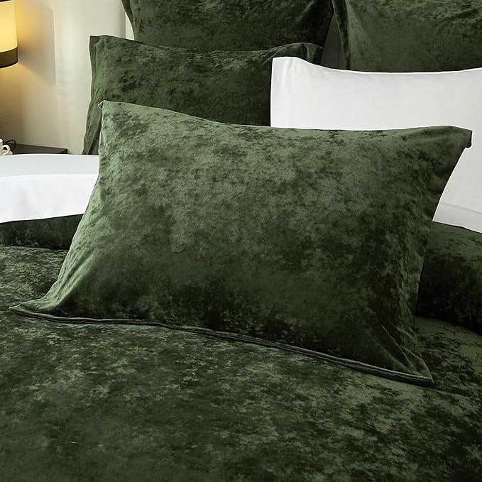 Ivellow Crushed Velvet Comforter Set King Green Comforter Set 5pcs Ultra Soft Lightweight Breathable Bedding Set Luxury Cozy Flannel Comforter King Size (1 Comforter,2 Pillow Shams, 2 Euro Shams