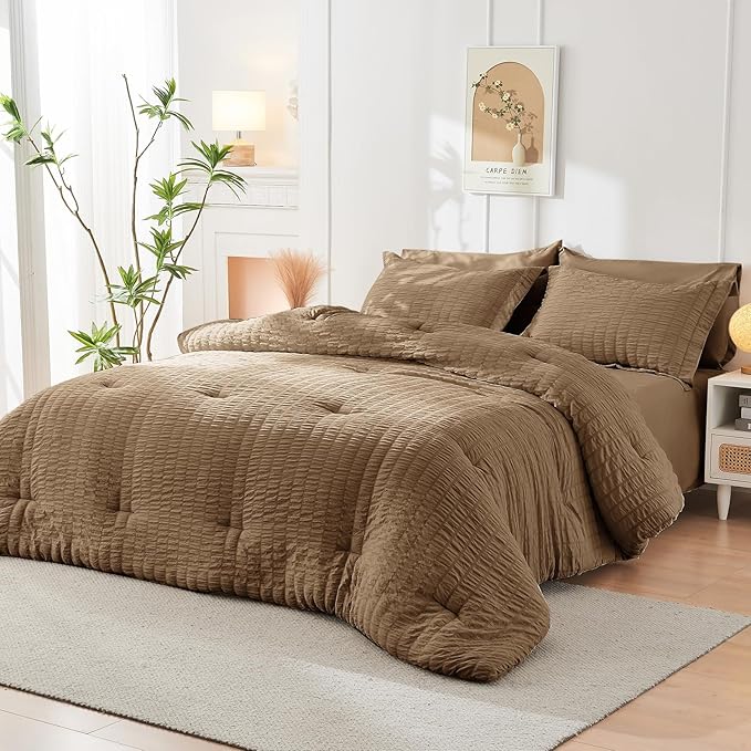 HYMOKEGE Brown Twin XL Comforter Set Seersucker 5 Pieces, All Season Luxury Bed in a Bag for Bedroom, Bedding Set with Comforter, Sheets, Pillowcase & Sham