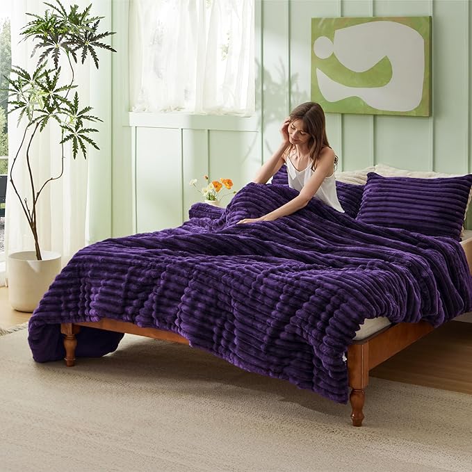 Bedsure California King Comforter - GentleSoft™ 3 Pieces Double-Side Fleece Comforter Set, Cozy Striped Room Decor Aesthetic, Luxury Purple Cal King Bedding with 2 Pillowcases, 104x96 Inches