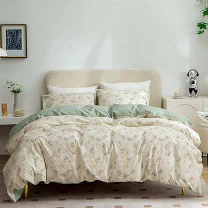 King Comforter Set - Soft Cute Floral Bedding, Green Flower Print Botanical Garden Style, 1 Comforter and 1 Pillowcases for All Seasons
