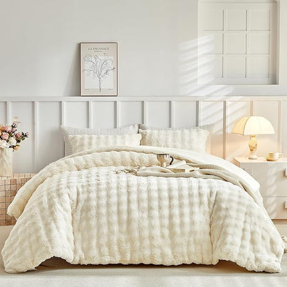 Tokokimo Fluffy Fleece Queen Size Comforter Set, Ultra Soft Reversible Heavyweight Fleece Bedding, Extra Warm Winter Comforter with 2 Pillow Cases, All Season Fuzzy Comforter Set, Beige