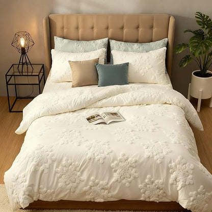 Frienda 3 Pcs Winter Snowflake Queen Comforter Cover Set Includes 1 Duvet Cover and 2 Pillow Shams Boho Tufted White Snowflake Bedding Set for Winter Gift