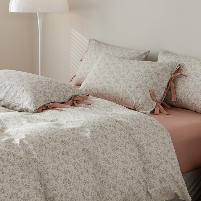 HighBuy Farmhouse Floral Comforter Set King Grey Flowers Comforter Coquette Bedding Comforters Set Fluffy Botanical Bedding French Country Style 1 Floral Comforter,2 Bow Tie Pillowcases