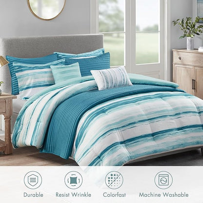 Madison Park Marina Comforter Quilt Combo Set - Modern Luxury Design, All Season Down Alternative Bedding, Matching Shams, Decorative Pillows, King/Cal King(104"x92"), Aqua 8 Piece