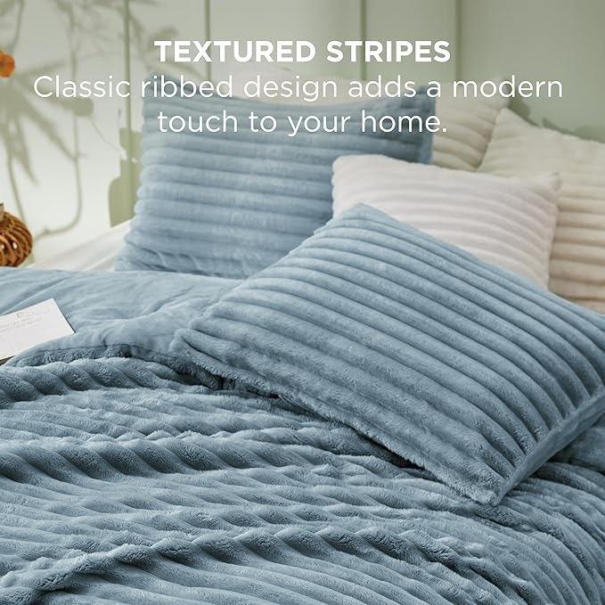 Bedsure Twin/Twin XL Comforter Set - GentleSoft™ 2 Pieces Fluffy Double-Side Fleece Comforter Set, Cozy Striped Room Decor Aesthetic, Luxury Mineral Blue Twin Bedding with 1 Pillowcase, 68x88 Inches