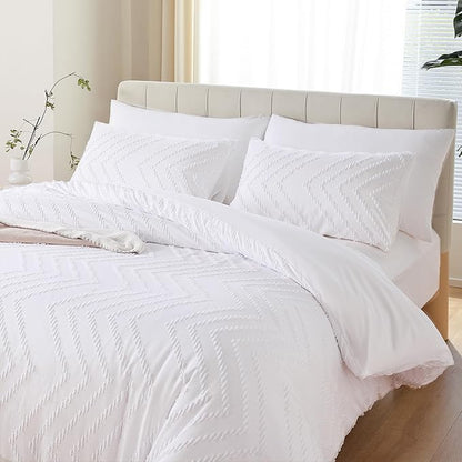 YIRDDEO White Comforter Queen Size 3Pcs, Boho Chevron Queen White Farmhouse Bedding Sets, Vertical Tufted Lightweight Neutral Boho Bed Set (1 Comforter, 2 Pillowcases)
