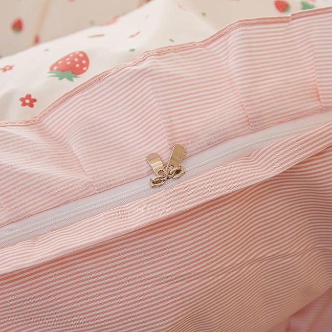 HighBuy Strawberry Print Comforter Set Twin XL White Pink Ruffle Strawberry Bedding Set for Toddler Baby Girls Boy Ruffle Comforter with 2 Pillowcases Fluffy Cute Bedding Comforters Twin