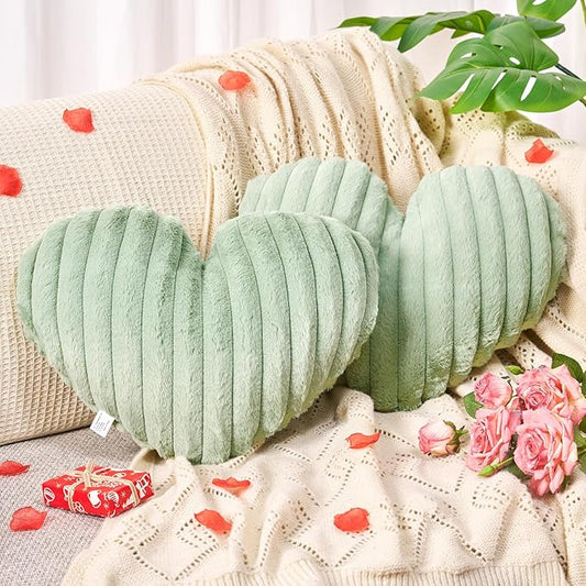 2 Pack Green Heart Pillow Decorative Throw Pillows, Fluffy Heart Shaped Pillow for Bed Couch Chair, St Patricks Day Decorations, Faux Fur Cute Love Pillow Cushion for Room Decor, 15" x 13"