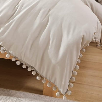 YIRDDEO Queen Comforter Set - Comforter Queen Size Sets with Ball Pom Fringe, Soft Bedding Set for All Seasons - 3 Pieces, 1 Comforter (90"x90") & 2 Pillow Shams (20"x26"), Oatmeal