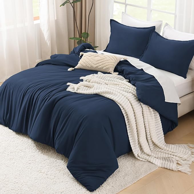 Litanika Navy Blue Comforter Set Queen Size, 3 Pieces Lightweight Solid Bedding Comforter Set, All Season Fluffy Bed Set (90x90In Comforter & 2 Pillowcases)