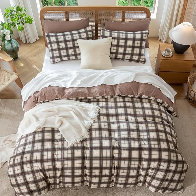 Queen Comforter Set Plaid 3 Pieces Soft Cute Plaid Bedding Comforter Lightweight Check Geometric Style Geometric Comforter Set for All Seasons 1 Comforter and 2 Pillowcases
