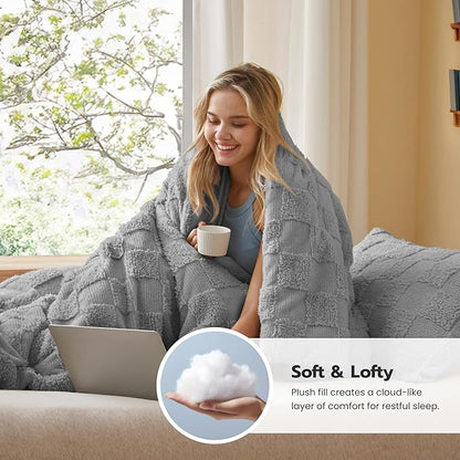 Joiedomi Tufted Twin Comforter Set, 2 Pieces Grey Boho Twin Bedding Set with 1 Plaid Geometric Comforter and 1 Pillow Sham, Checkered Bed in a Bag for All Seasons