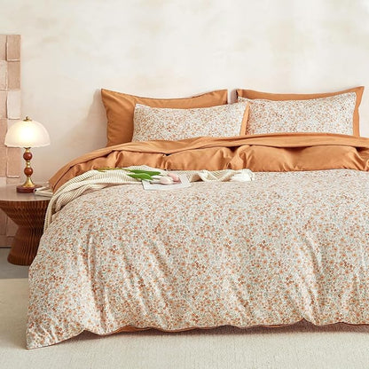 Wake In Cloud - Floral Comforter Set, Cute Vintage Flower Cottagecore Aesthetic for Women Teen Girls, Soft Lightweight Dorm Bedding, 3 Pieces, Cream Orange, Twin/Twin XL Size