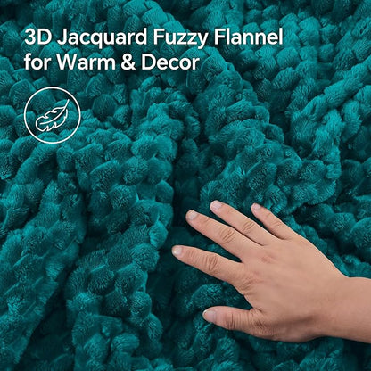 BEDELITE Fluffy King Size Comforter Set - Teal Fleece Soft Comforter for King Size Bed, Luxury Warm Bedding Set for Winter, Fuzzy Bed Set 3 Pieces (1 Comforter, 2 Pillowcases)