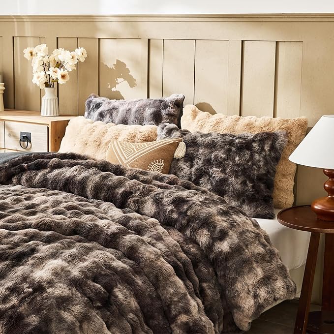 Lotus Karen Faux Fur Full Comforter Set – Tie-Dye Dark Gray Fluffy Comforter Full Size, Big Bubble Faux Rabbit Fur Bedding Comforter Sets, Cozy Fuzzy Bed Set 3 Pieces, 1 Comforter and 2 Pillowcases