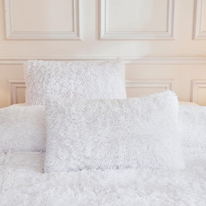 Andency Faux Fur White Comforter King Size, 3 Pieces Fluffy Fuzzy Plush Bedding Comforter Set (1 Shaggy Velvet Comforter & 2 Pillowcases), Soft Puffy Comfy Down Alternative Comforter Bedding Set