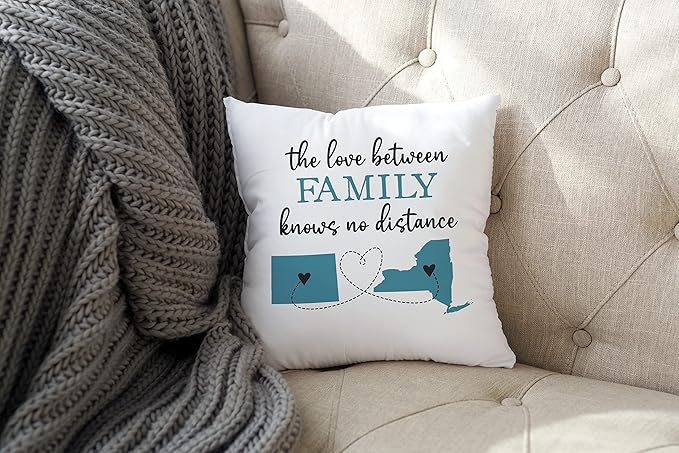 Personalized The Love Between Family Knows No Distance Pillow | Two State or Country Long Distance Family | Grandparents in Laws Moving Away Fathers Day Dad Grandpa