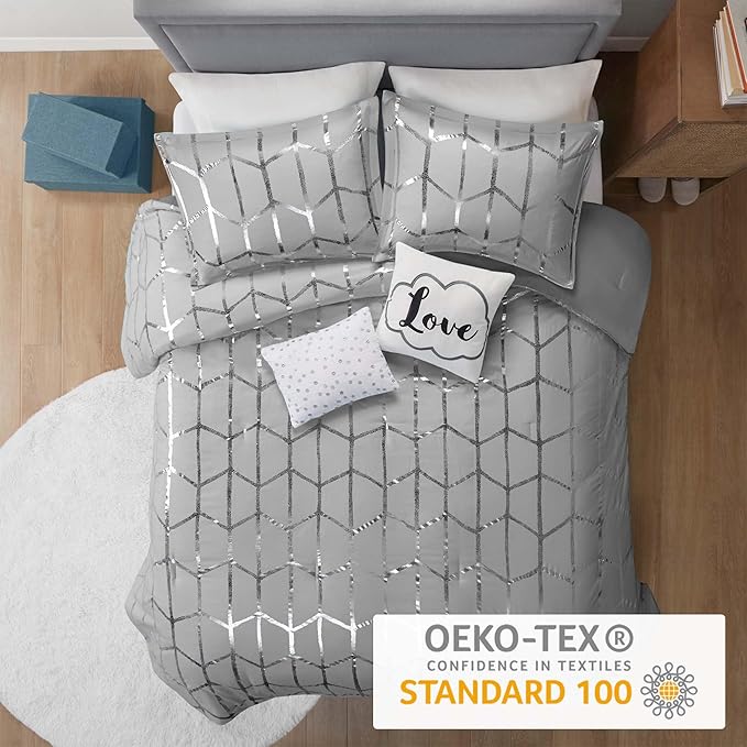 Intelligent Design Raina Full/Queen Comforter Set, Soft Microfiber, Modern Geometric Metallic Bed Set, 5 Pieces College Bedding with 2 Shams, 2 Toss Pillows Grey/Silver