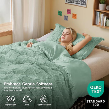 Joiedomi Tufted Twin Comforter Set, 2 Pieces Sage Green Boho Twin Bedding Set with 1 Plaid Geometric Comforter and 1 Pillow Sham, Checkered Bed in a Bag for All Seasons