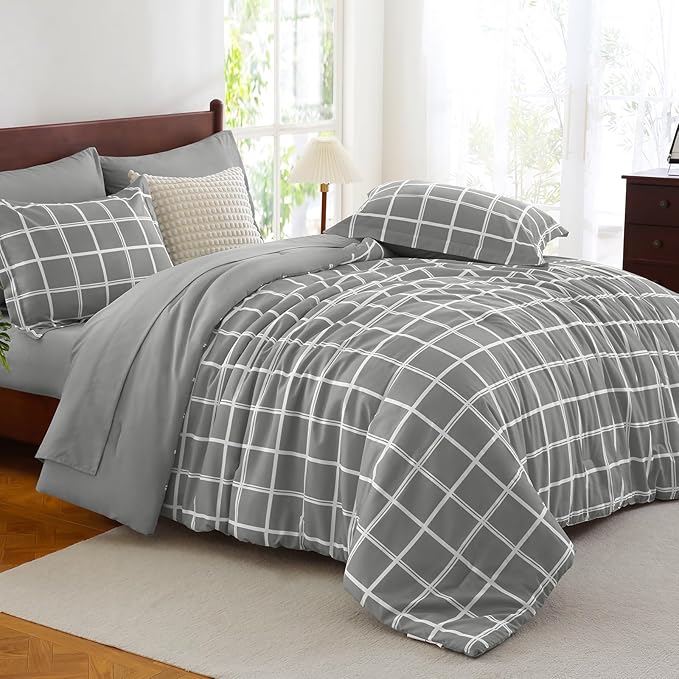 CozyLux Twin XL Comforter Set Grey - 5 Pieces Plaid Bed in a Bag Set, Ultra-Soft Twin XL Bedding Set Bed Set with All Season Quilted Comforter, Flat Sheet, Fitted Sheet, Pillowcase & Pillow Sham