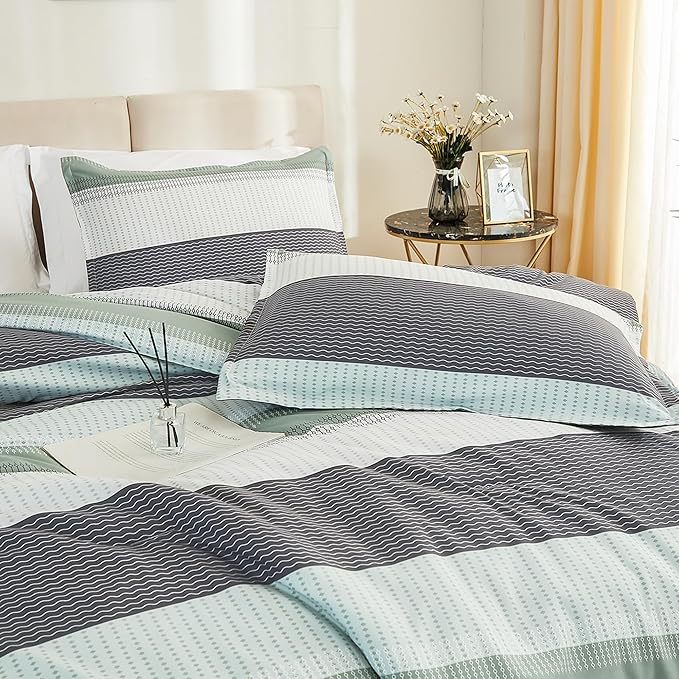 Litanika Oversized King Comforter Set Sage Green 128x120-3 Pieces Lightweight Green White Colorblock Stripe Fluffy Bedding Comforter Sets, All Season Bed Set