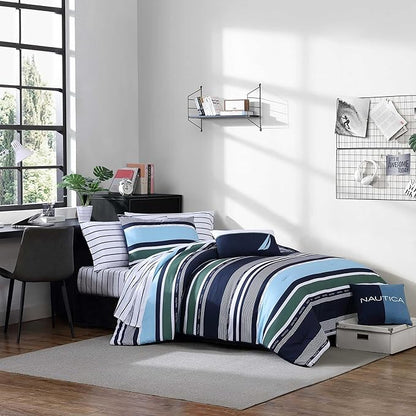 Nautica - King Comforter Set, Soft Woven Bedding with a Lightweight for Year Round Comfort, 5 Piece Bed Set with Matching Pillowcases & Bonus Throw Pillows (Elliot Blue)