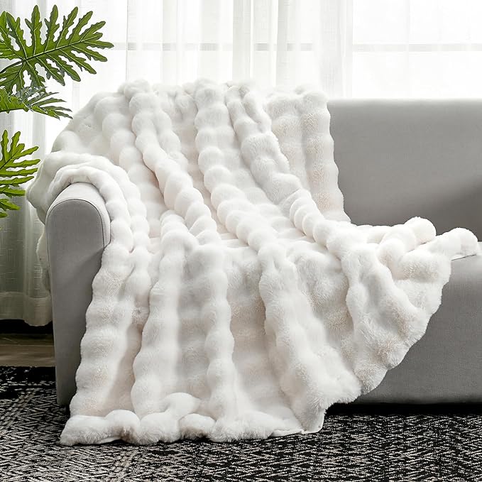 Cozy Bliss Faux Fur Throw Blanket for Couch, Fuzzy Soft Plush Thick Bubble Blanket for Sofa Bedroom Living Room, 60 * 80 Inches Cream White