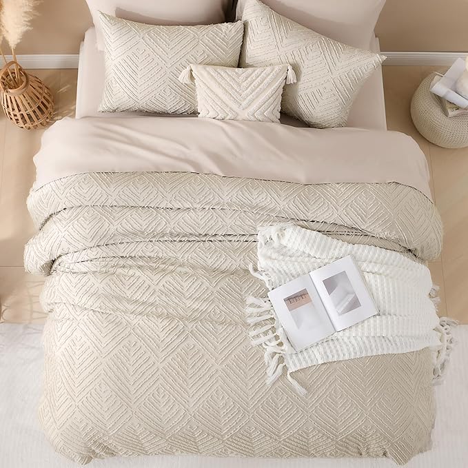 Andency Oatmeal King Size Comforter Set, 3 Pieces Boho Bedding Set & Collections, Farmhouse Tufted Fluffy Bedding Comforter Sets for All Seasons (1 Comforter 104x90In, 2 Pillowcases)