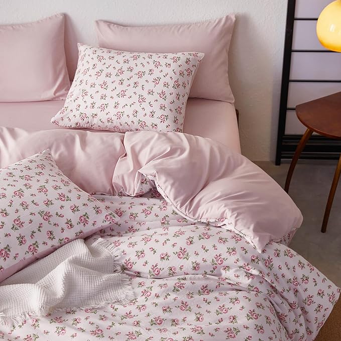 Wake In Cloud - Floral Comforter Set with Sheets, Coquette Cottagecore Aesthetic Flower Shabby Chic Pattern for Women Teen Girls, 5 Pieces Bed in a Bag, Pink, Twin Size