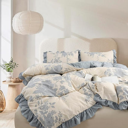Oli Anderson 3 Piece Floral Comforter Set, Vintage Botanical Print Bedding Set, Farmhouse Lightweight Cottagecore Bed in a Bag with Ruffle Flowers Comforter (Blue, King)