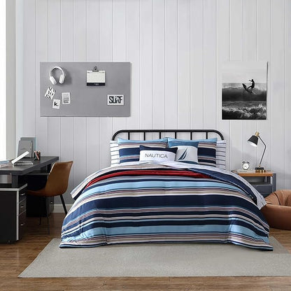Nautica - Queen Comforter Set, Soft Woven Bedding with a Lightweight for Year Round Comfort, 5 Piece Bed Set with Matching Pillowcases & Bonus Throw Pillows (Colton Blue)