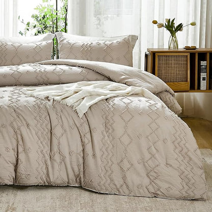Andency Khaki Tufted Comforter Set California King(104x96Inch), 3 Pieces(1 Boho Comforter, 2 Pillowcases) Textured Farmhouse Shabby Chic Bed Set, Soft Fluffly Down Geometric Tan Bedding
