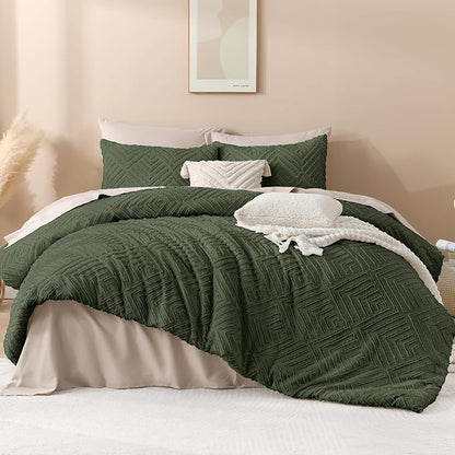 Andency Dark Olive Green Comforter Set King Size, 3 Pieces Boho Men Bedding Set & Collections, Farmhouse Tufted Fluffy Bedding Comforter Set for All Seasons (1 Comforter 104x90In, 2 Pillowcases)