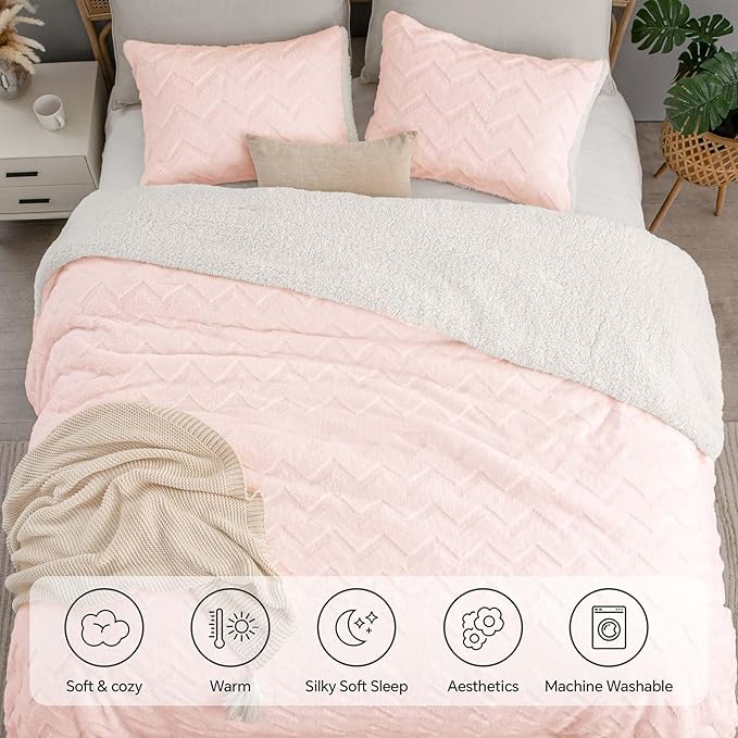 BEDELITE Fluffy Queen Comforter Set - Super Soft Sherpa Pink Comforter for Queen Size Bed, Luxury Warm Bedding Set for Winter, Fuzzy Bed Set 3 Pieces (1 Comforter, 2 Pillowcases)