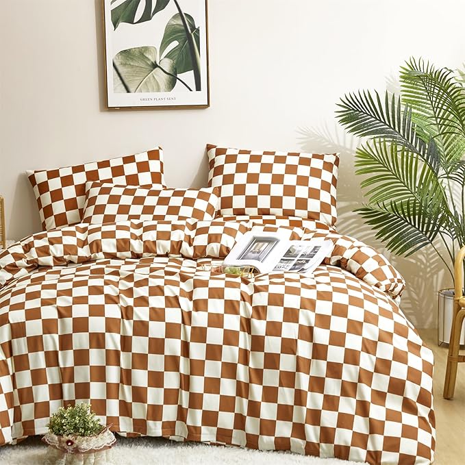 CLOTHKNOW Brown Beige Plaid Queen Comforter Set Grid Bedding Comforter Sets Soft Caramel Queen Comforter Checker with 2 x Pillow Cases