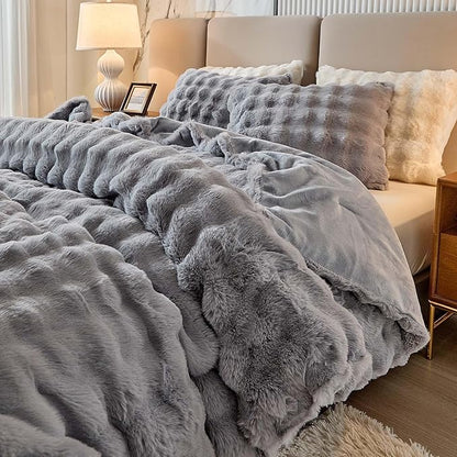 Full Faux Rabbit Fur Comforter Set - 3 Pieces Fluffy Bedding Set Ultra Soft Warm Shaggy Winter Flannel Bed Set, Luxury Skin Friendly Sherpa Comforter Set & 2 Pillow Shams for Thanksgiving Light Gray