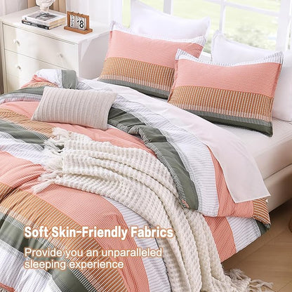 Litanika Queen Comforter Set Vanilla - 3 Pieces Lightweight Fluffy Bedding Comforter Sets, All Season Down Alternative Comforter (1 Comforter, 2 Pillowcases)