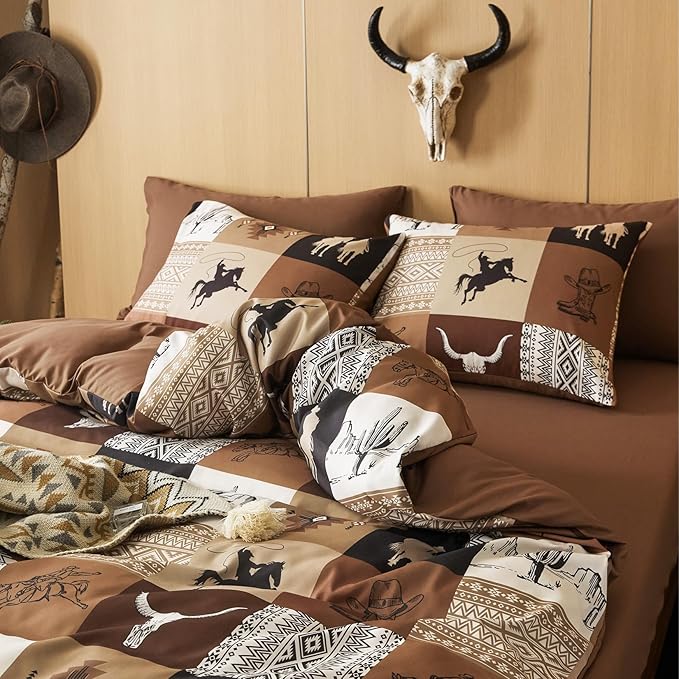 Wake In Cloud - Western Comforter Set, Southwestern Aztec Country Horse Cowboy Rustic Ranch Pattern Printed, Soft Lightweight Bedding, 3 Pieces, Tan Brown, Queen Size