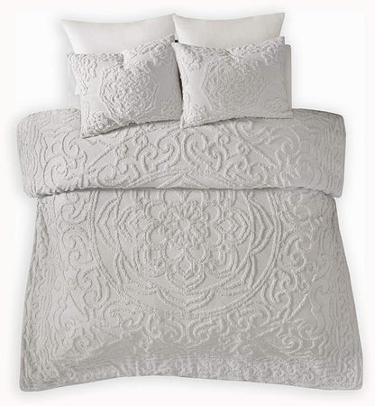 Madison Park Laetitia Comforter Bohemian Tufted Cotton Chenille, Medallion Shabby Chic All Season Down Alternative Bed Set with Matching Shams, Floral Grey Full/Queen(90"x90") 3 Piece