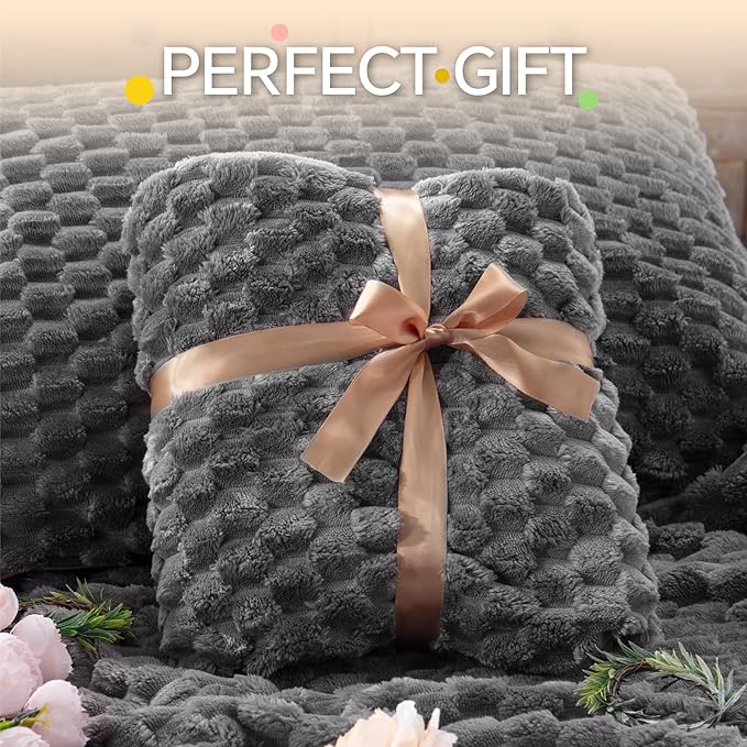 BEDELITE Fluffy King Size Comforter Set - Grey Fleece Soft Comforter for King Size Bed, Luxury Warm Bedding Set for Winter, Fuzzy Bed Set 3 Pieces (1 Comforter, 2 Pillowcases)