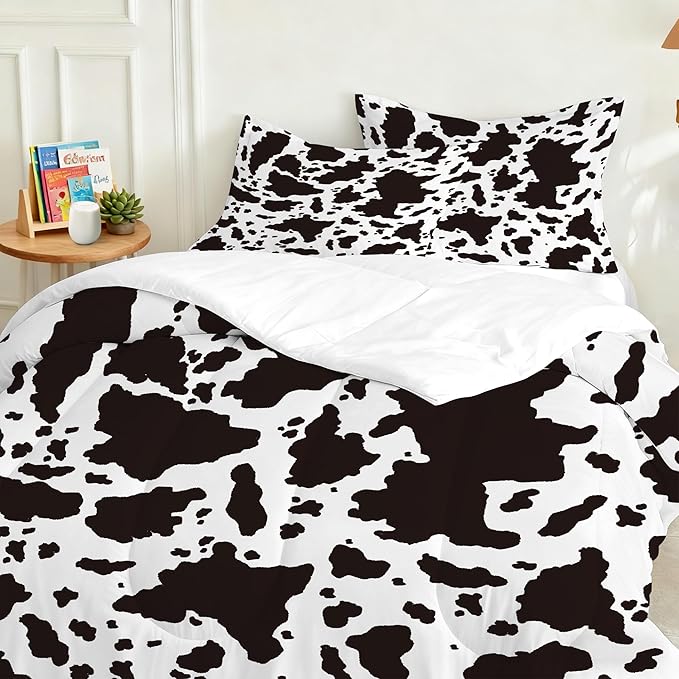 Kids Cow Print Comforter Set Twin Size Microfiber Cartoon Milk Cute Cartoon Bedding Set for Kids Teens Boys Girls Cow Print Farmhouse Bed Set Ultra Soft Bedding Set for All Seasons