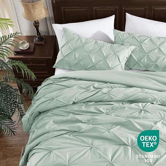 Cathay Home Twin Bedding - Pintuck 2-Piece Comforter and Sham Set - Ultra Soft & All Season Warmth - Misty Blue