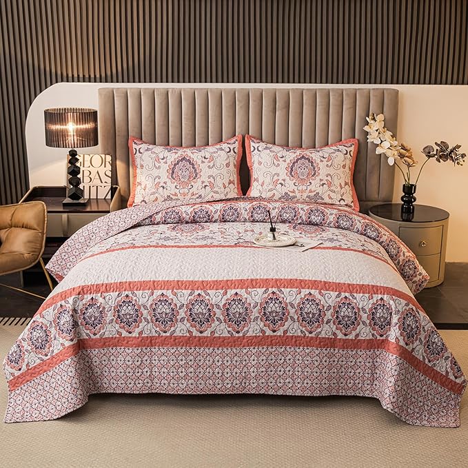 Bohemian King Size Quilt Comforter Bedding Set -3 Pieces Red Quilts (1 Quilt, 2 Pillow Shams) Bedding Set, All Season Lightweight Bedspreads Sleep Companion(Pink)