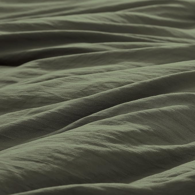 WRENSONGE Twin/Twin XL Comforter Set - 2 Pieces Olive Green Comforter Prewashed Soft Lightweight for All Seasons,Fluffy Down Alternative Twin XL Comforter with 1 Pillow Sham